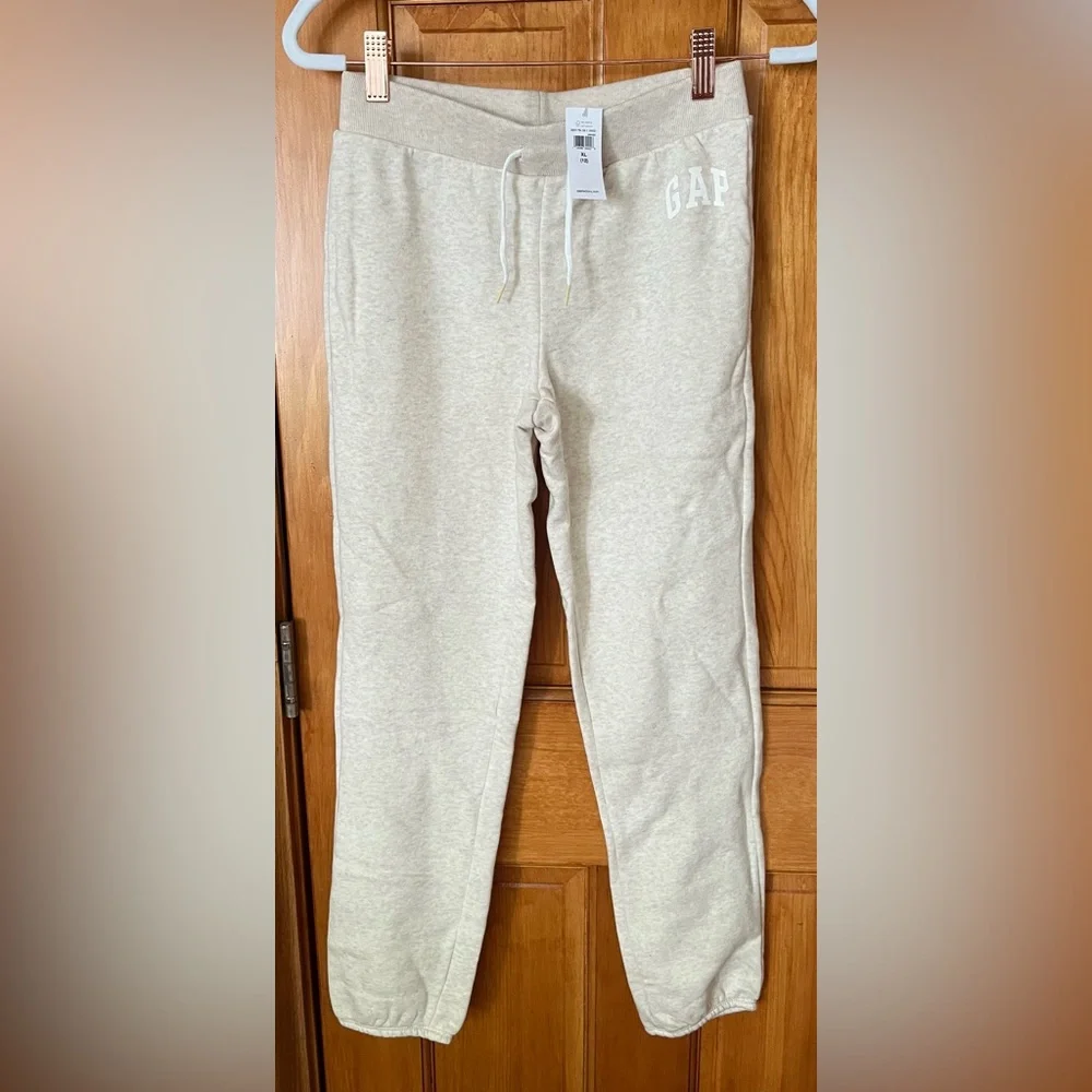 Lot of 5 NWT Gap Jogger Sweatpants size 12 Girls Black Navy Grey - Picture 10 of 15